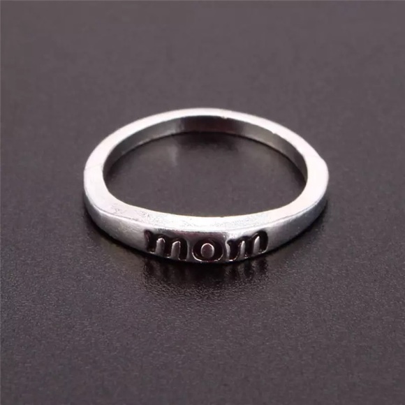 NEW MOM Vintage Anti-allergy Silver Ring - Picture 3 of 5